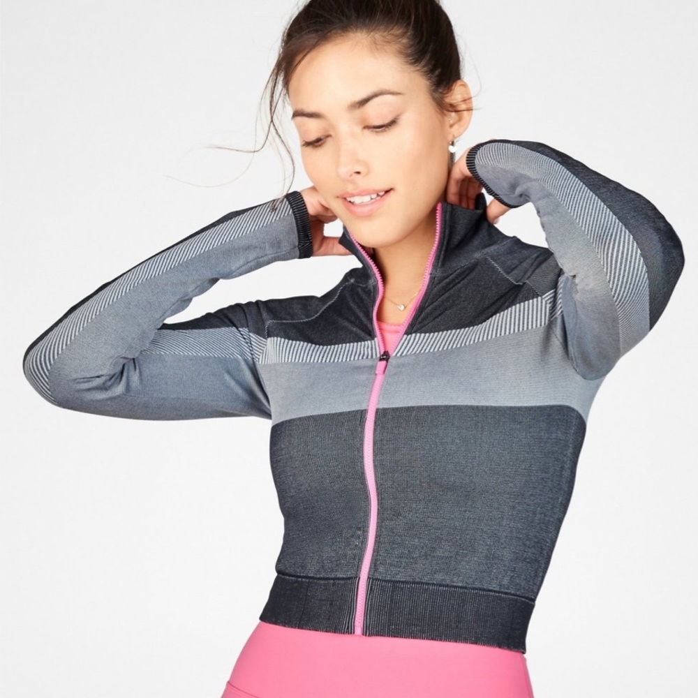Fabletics | Tory Cropped Seamless Jacket NWT Medium